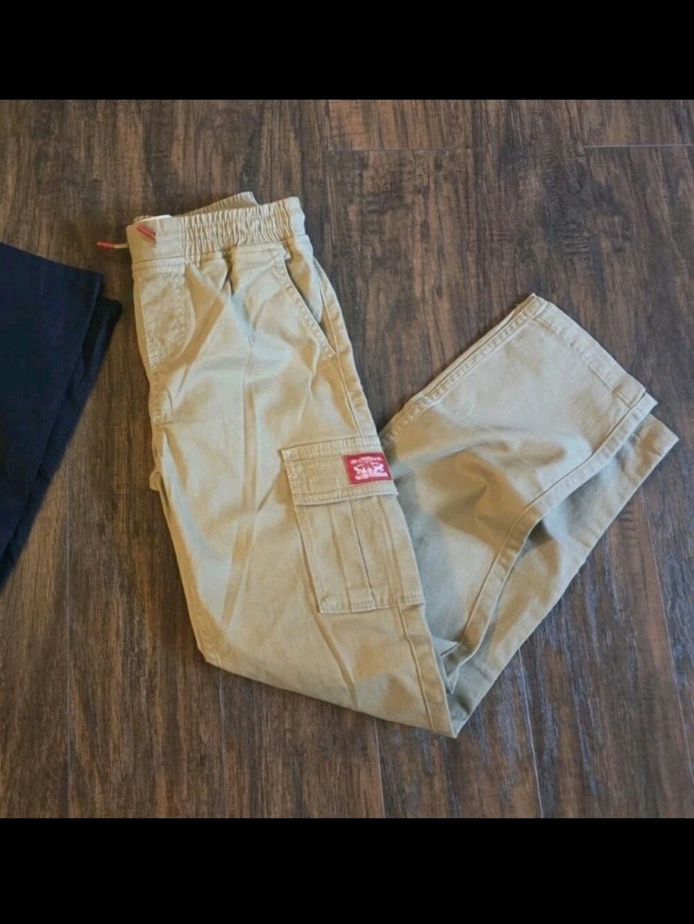 Levi's Cargo Pants Boys Khaki Tapered Leg Stretch Size 10